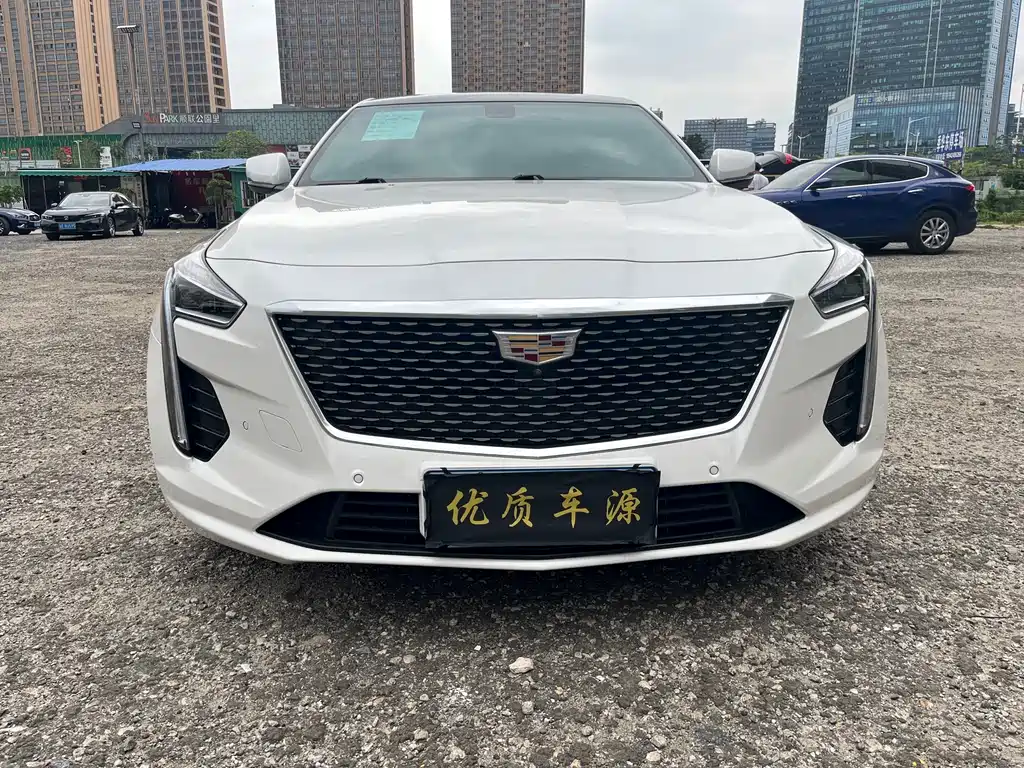 Cadillac CT6 2019 — фото 1