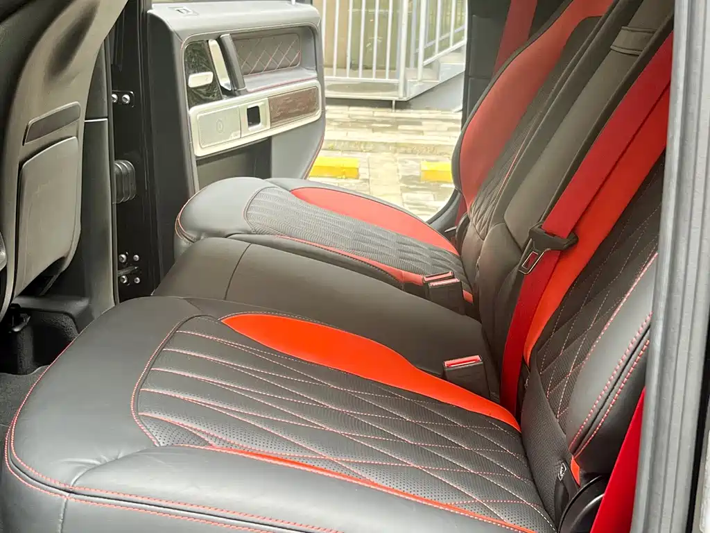 Mercedes-Benz G-Class AMG 2019 — фото 17