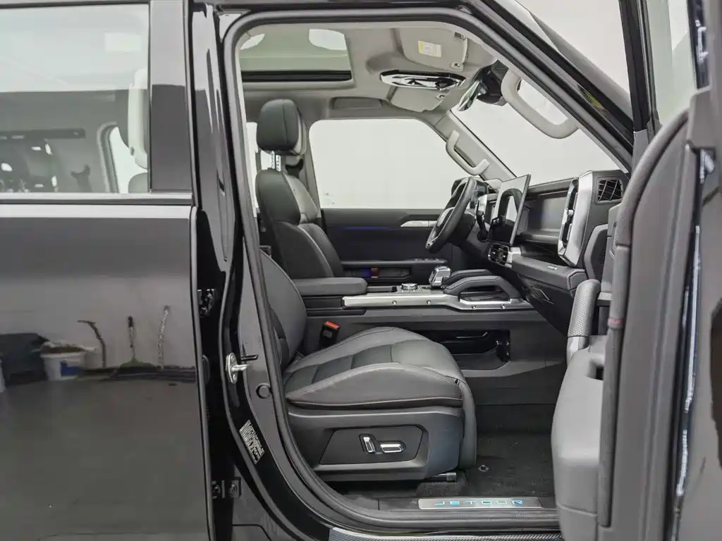 Jetour Traveller C-DM 2024 — фото 23