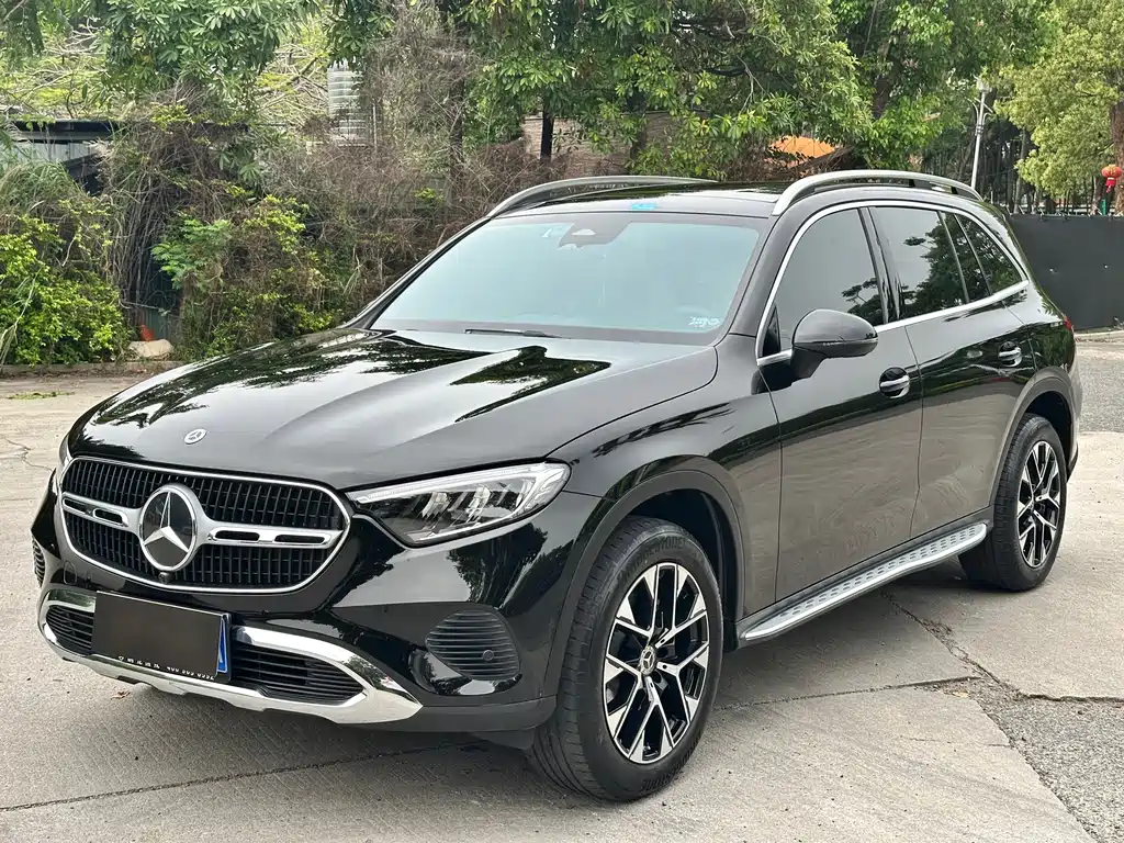 Mercedes-Benz GLC 2024 — фото 1