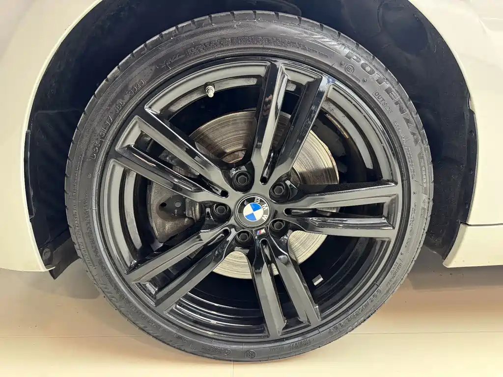 BMW 1 Series 2023
