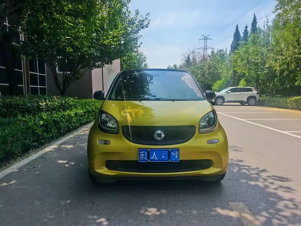 smart fortwo 2017 — фото 2