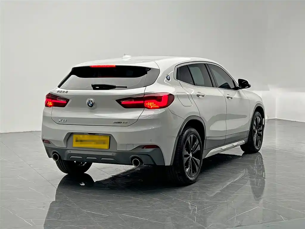 BMW X2 2023 — фото 6