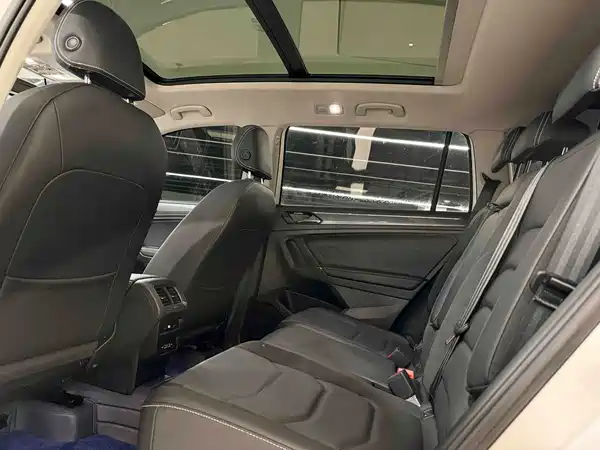 Volkswagen Tiguan L 2021