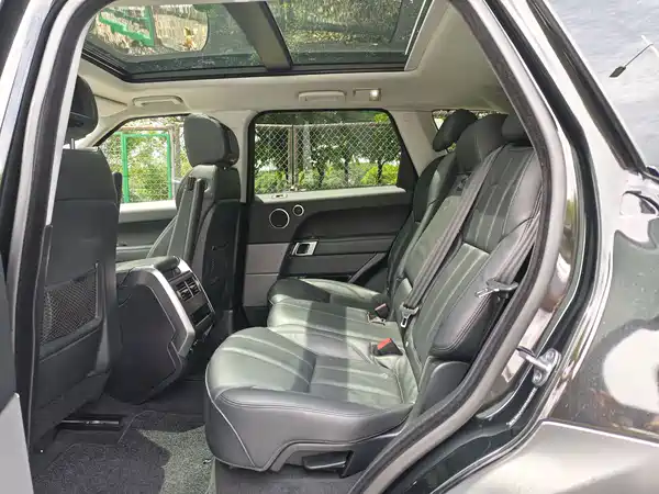Land Rover Range Rover Sport 2016