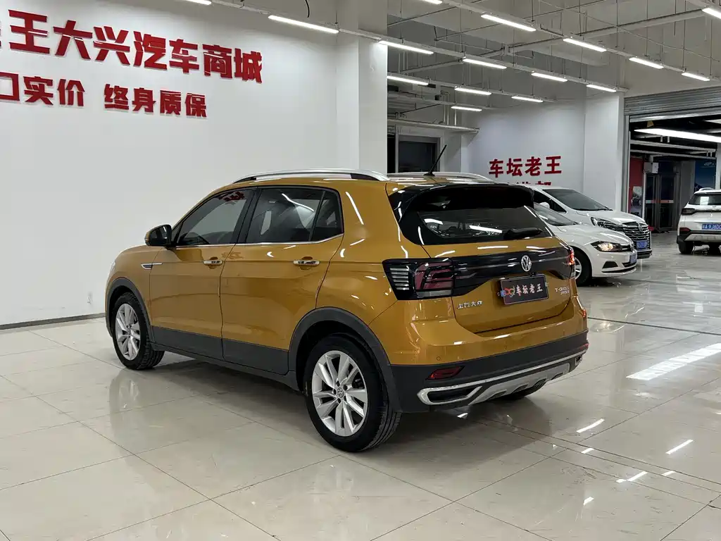 Volkswagen T-Cross 2020 — фото 6