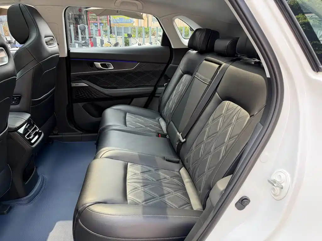 Changan UNI-K Smart Electronic Idd 2026 — фото 12