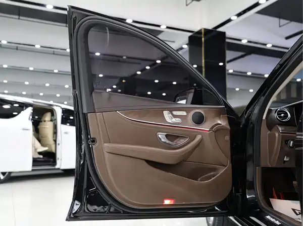 Mercedes-Benz E-Class 2019