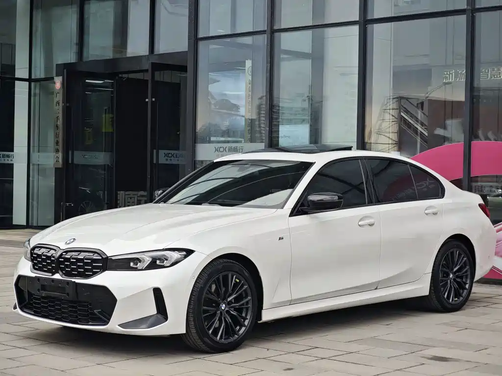 BMW 3 Series 2024