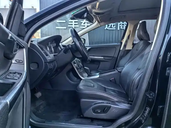 Volvo XC60 2013