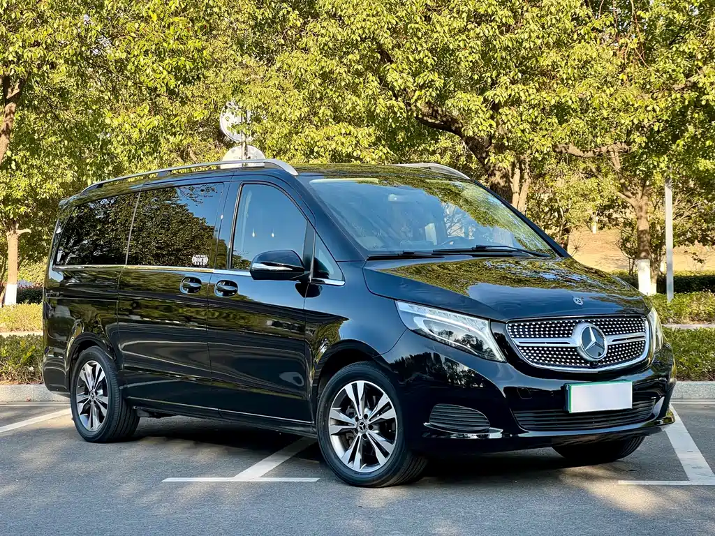 Mercedes-Benz V-Class 2019 — фото 3