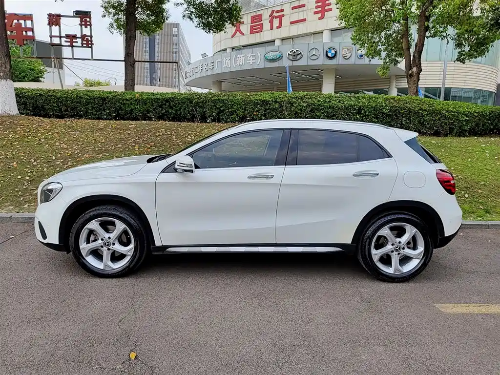 Mercedes-Benz GLA 2018