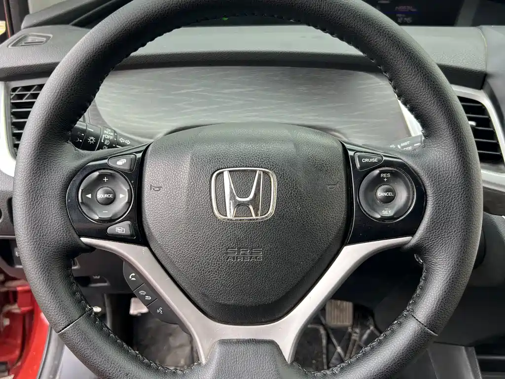 Honda Jade 2015 — фото 14