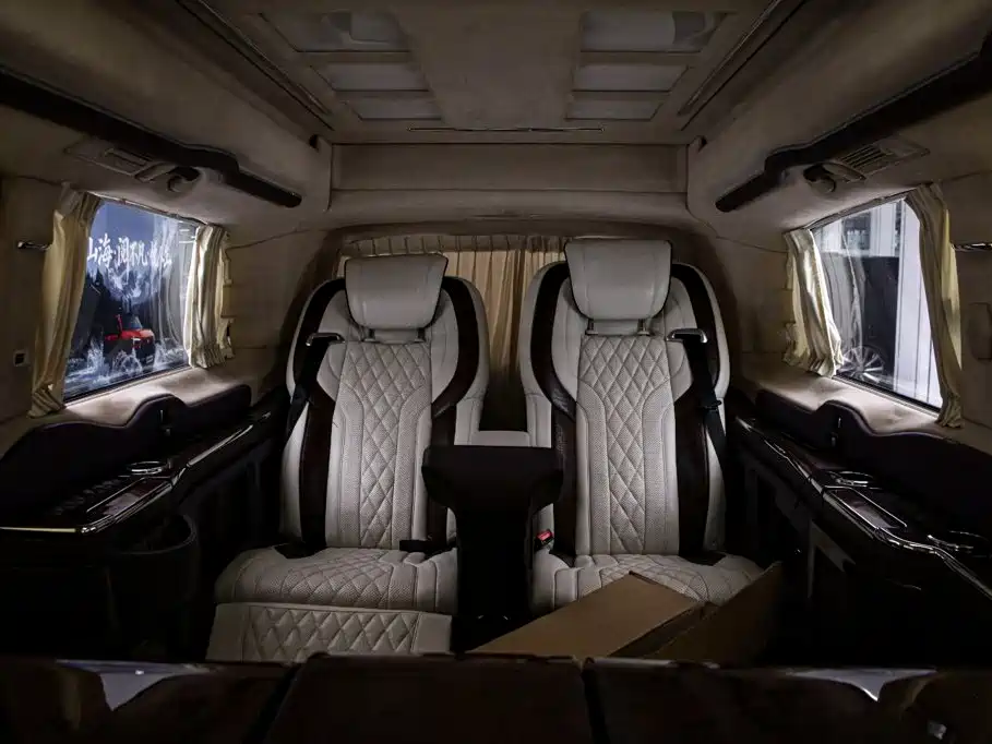 Mercedes-Benz Vito 2019 — фото 14