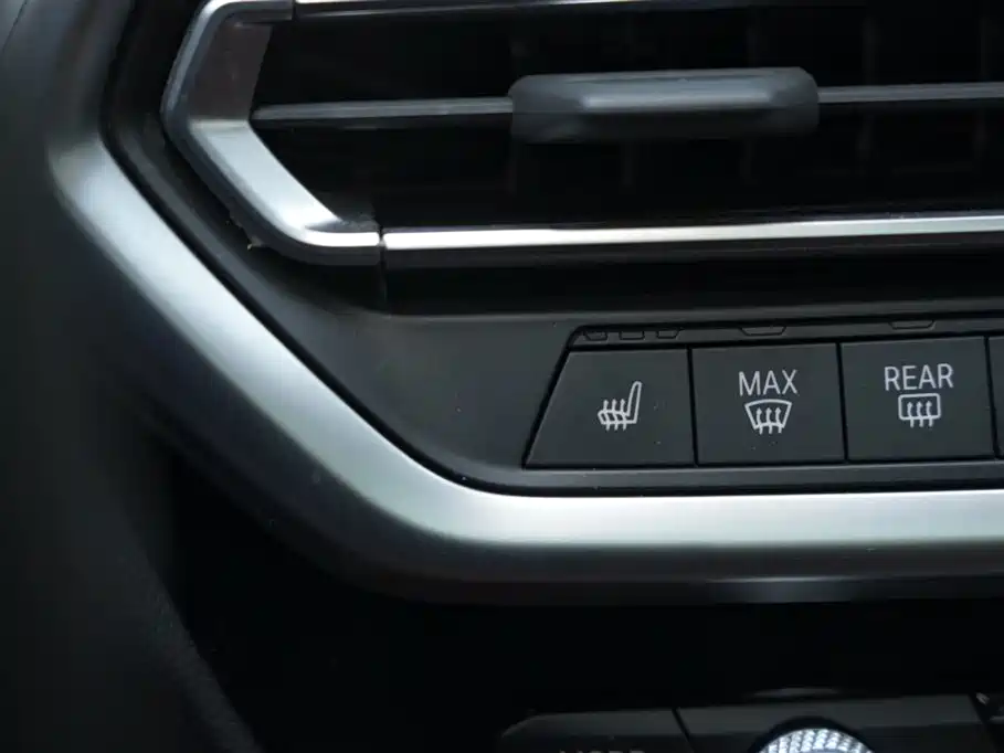 BMW X4 2022 — фото 10