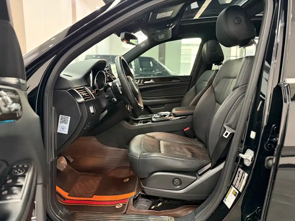 Mercedes-Benz GLS 2017 — фото 14