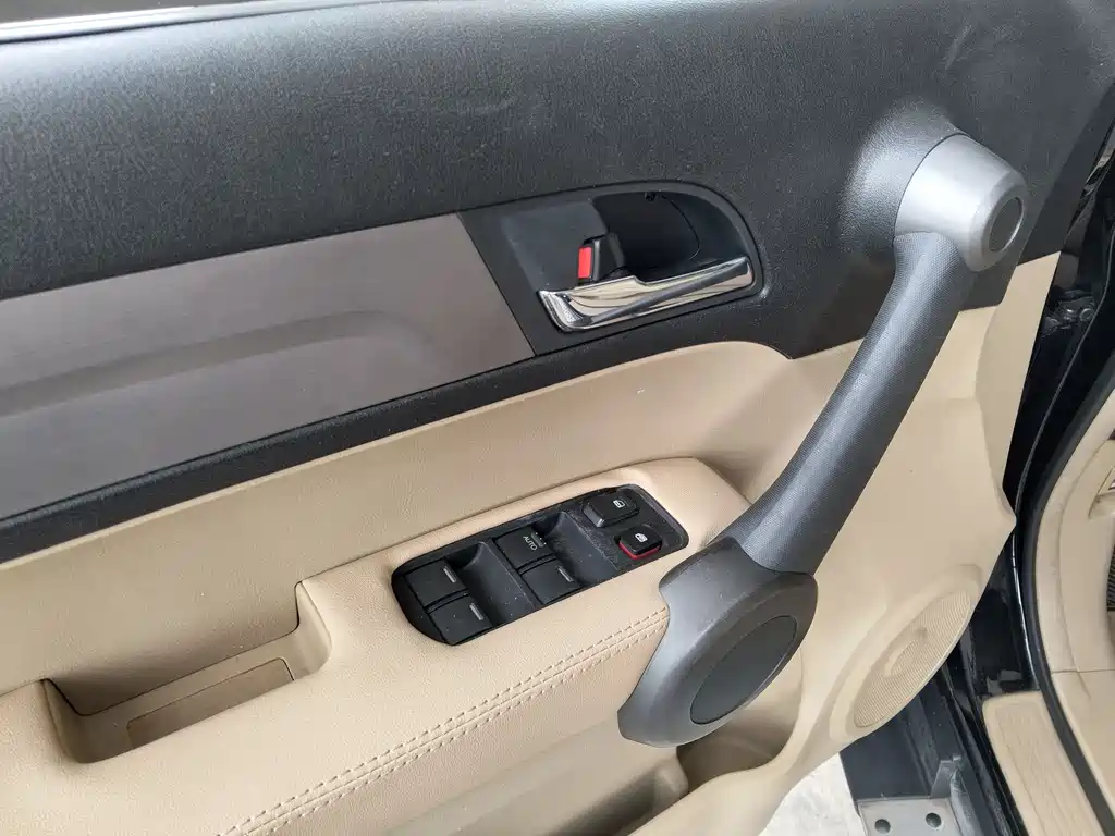 Honda CR-V 2010 — фото 11