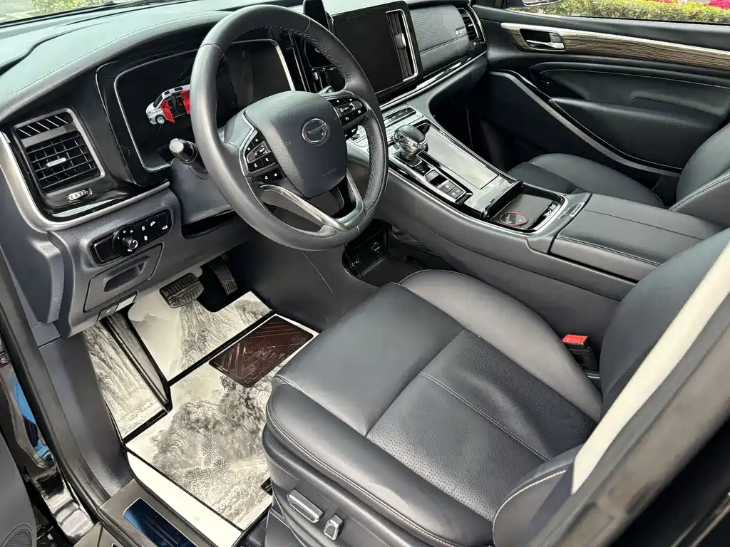 GAC Motor Trumpchi M8 2022 — фото 14