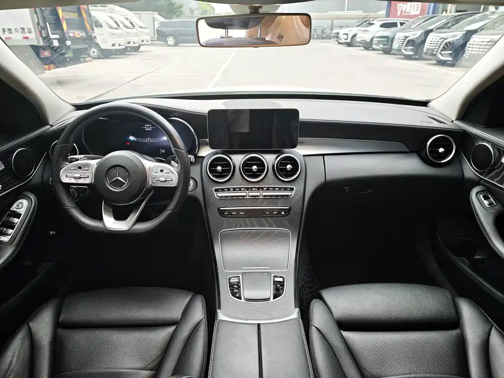 Mercedes-Benz C-Class 2019
