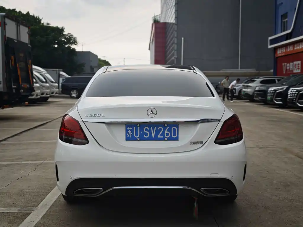 Mercedes-Benz C-Class 2019 — фото 16