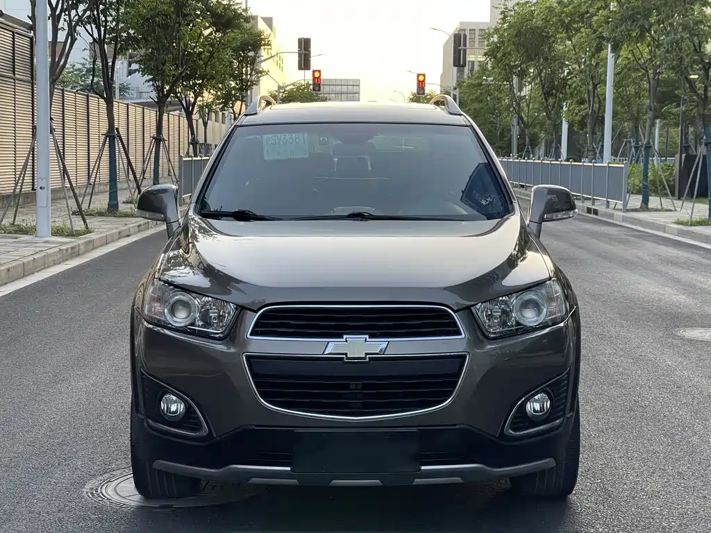 Chevrolet Captiva 2016 — фото 2