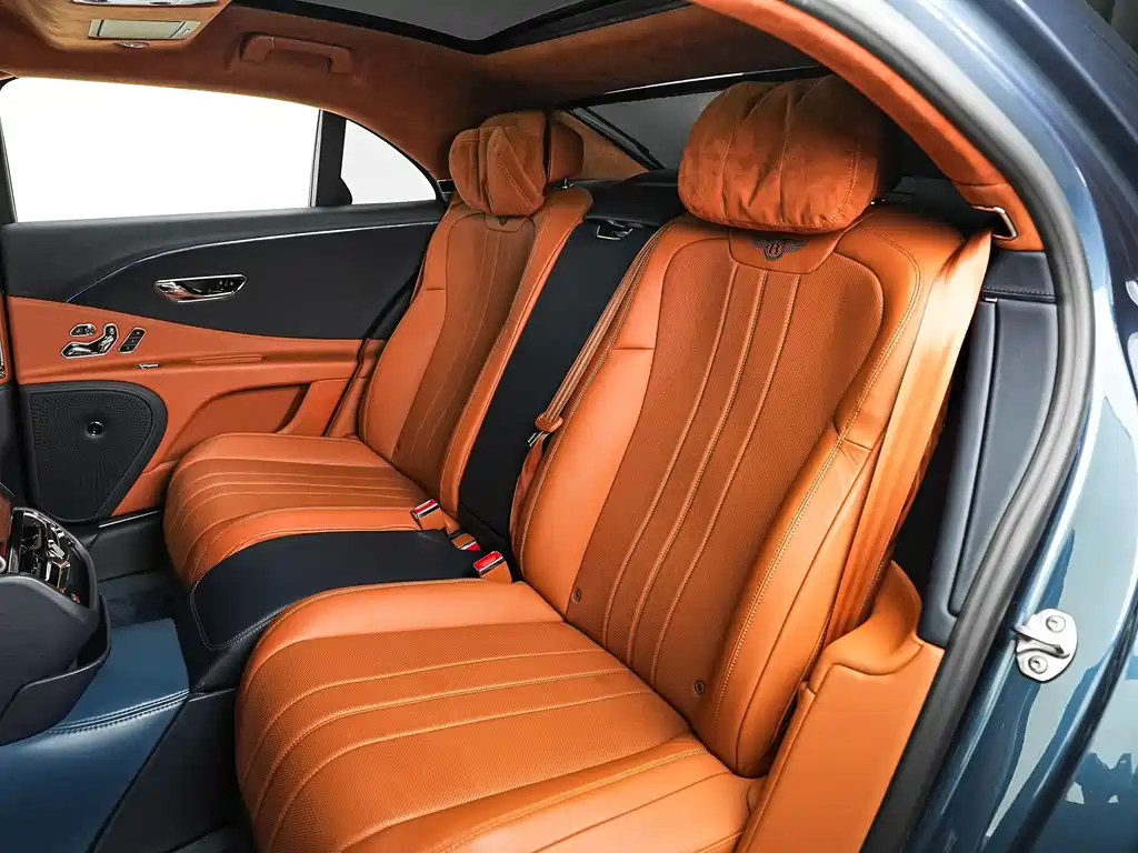 Bentley Flying Spur 2020 — фото 20