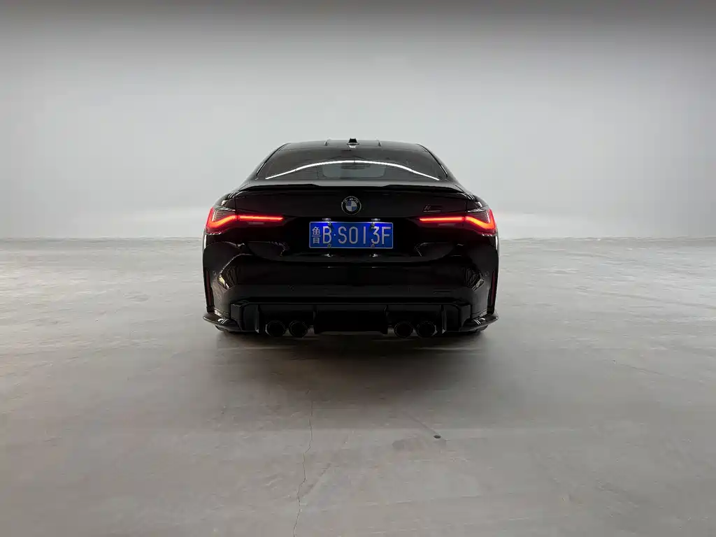 BMW M4 2023 — фото 6
