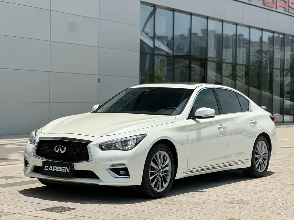 Infiniti Q50L 2018 — фото 1