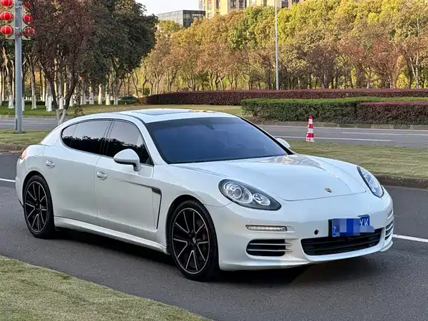 Porsche Panamera 2017