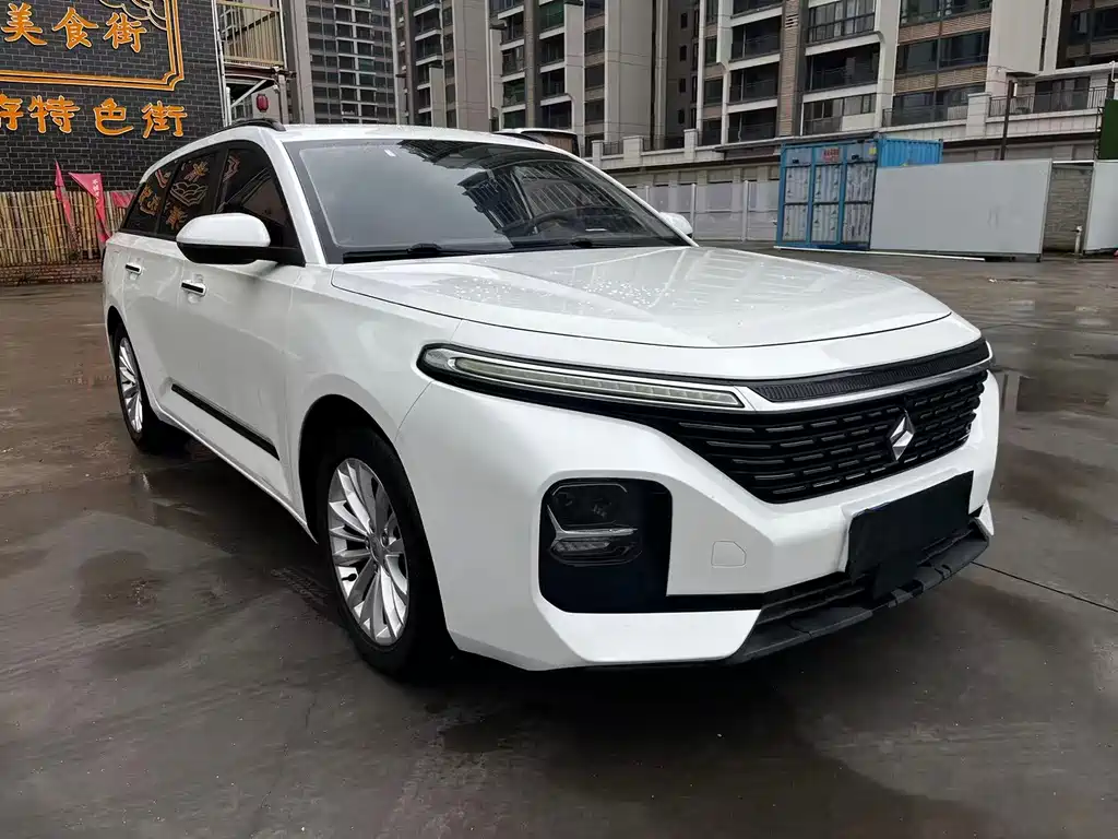 Baojun RC-5 2021 — фото 3