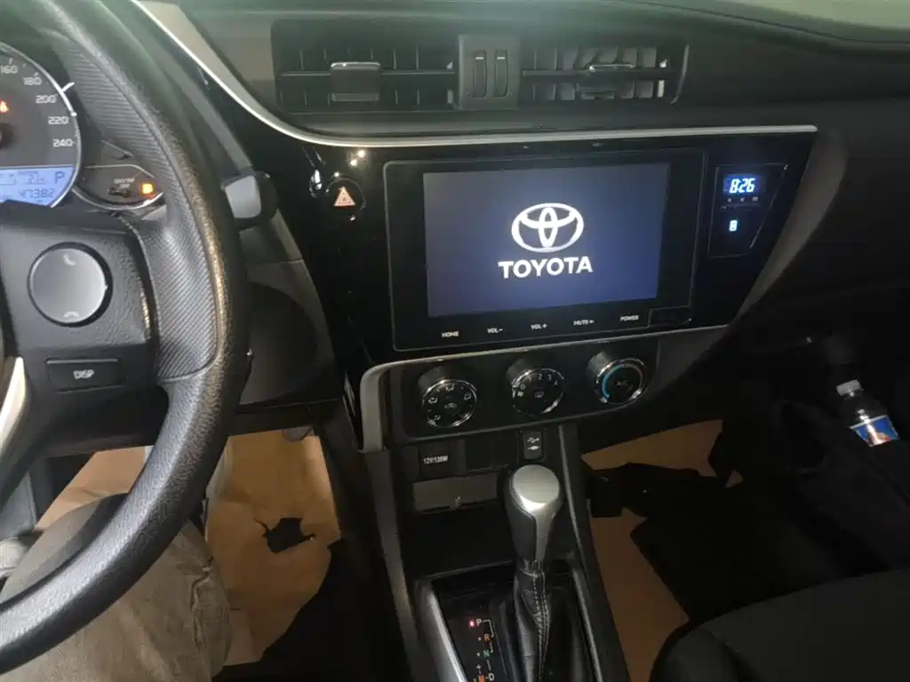 Toyota Levin 2018 — фото 13