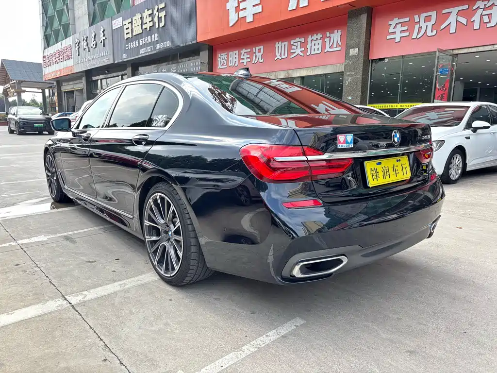 BMW 7 Series 2018 — фото 4