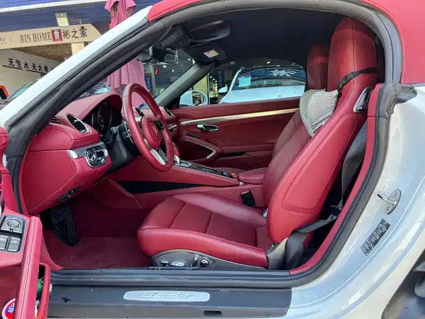 Porsche 718 2024
