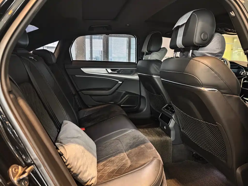 Audi A6L 2020