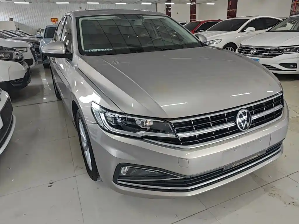 Volkswagen Bora 2022