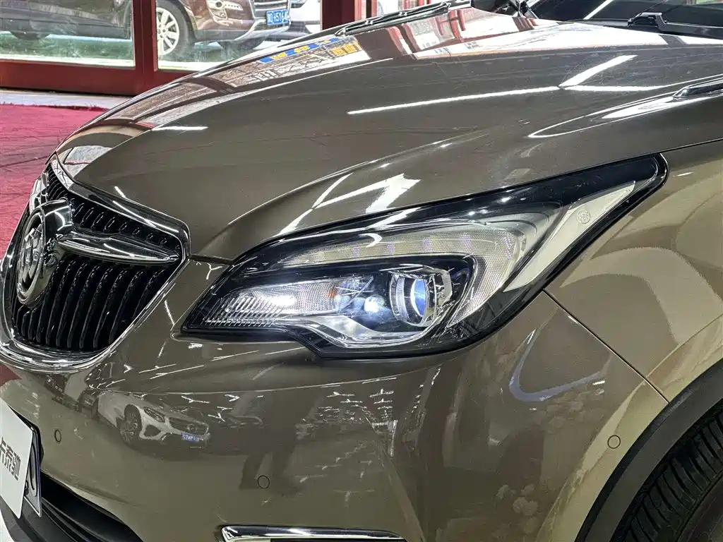 Buick Envision Plus 2017 — фото 12