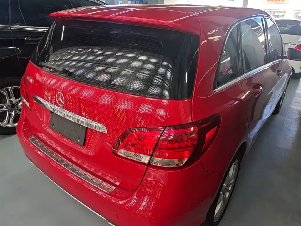 Mercedes-Benz B-Class 2016