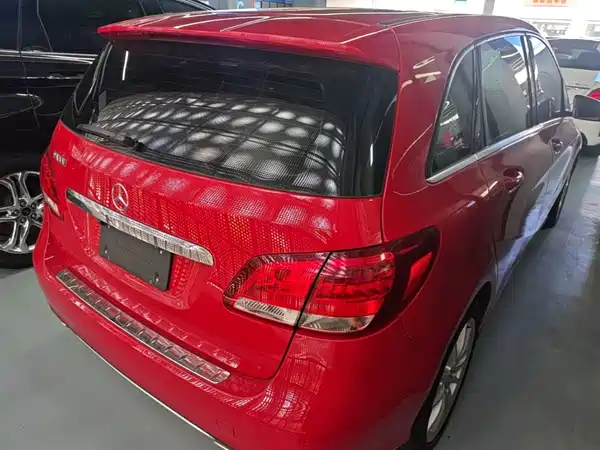 Mercedes-Benz B-Class 2016