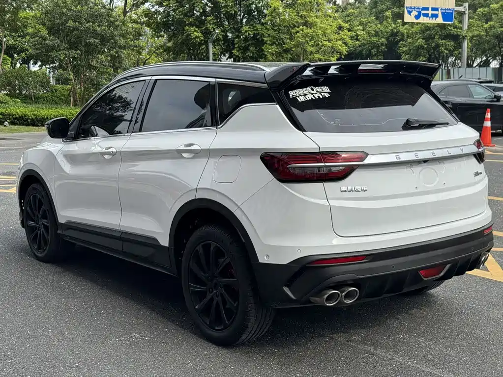 Geely Binyue 2021