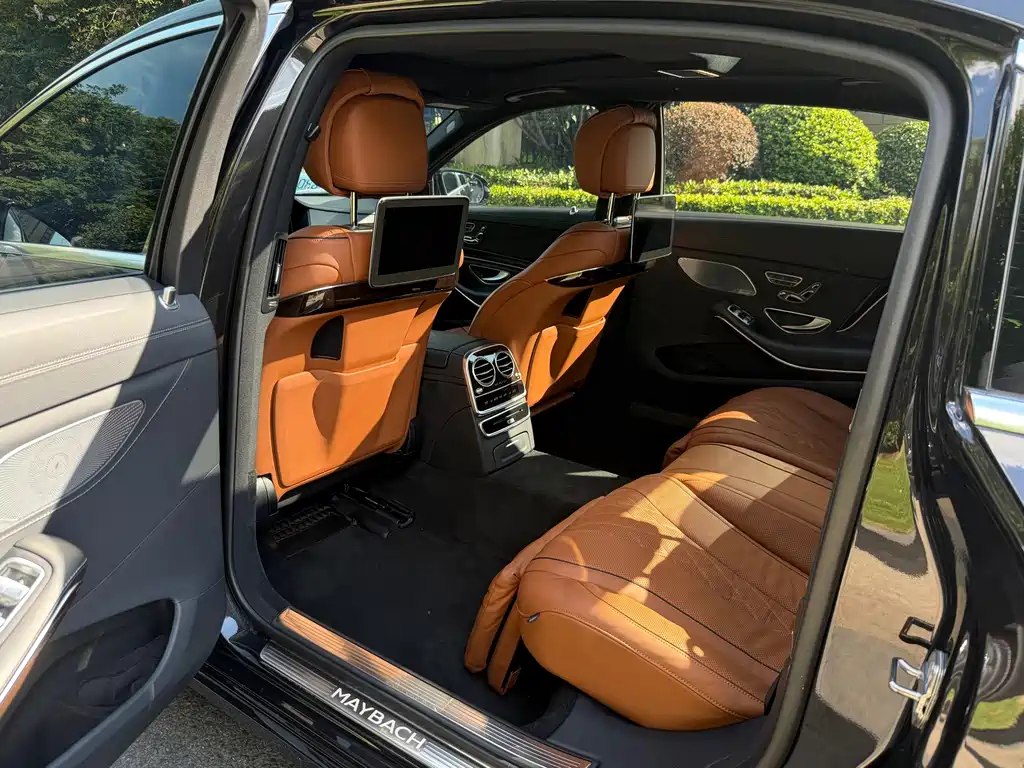Mercedes-Benz Maybach S-Class 2021