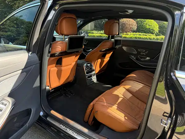 Mercedes-Benz Maybach S-Class 2021