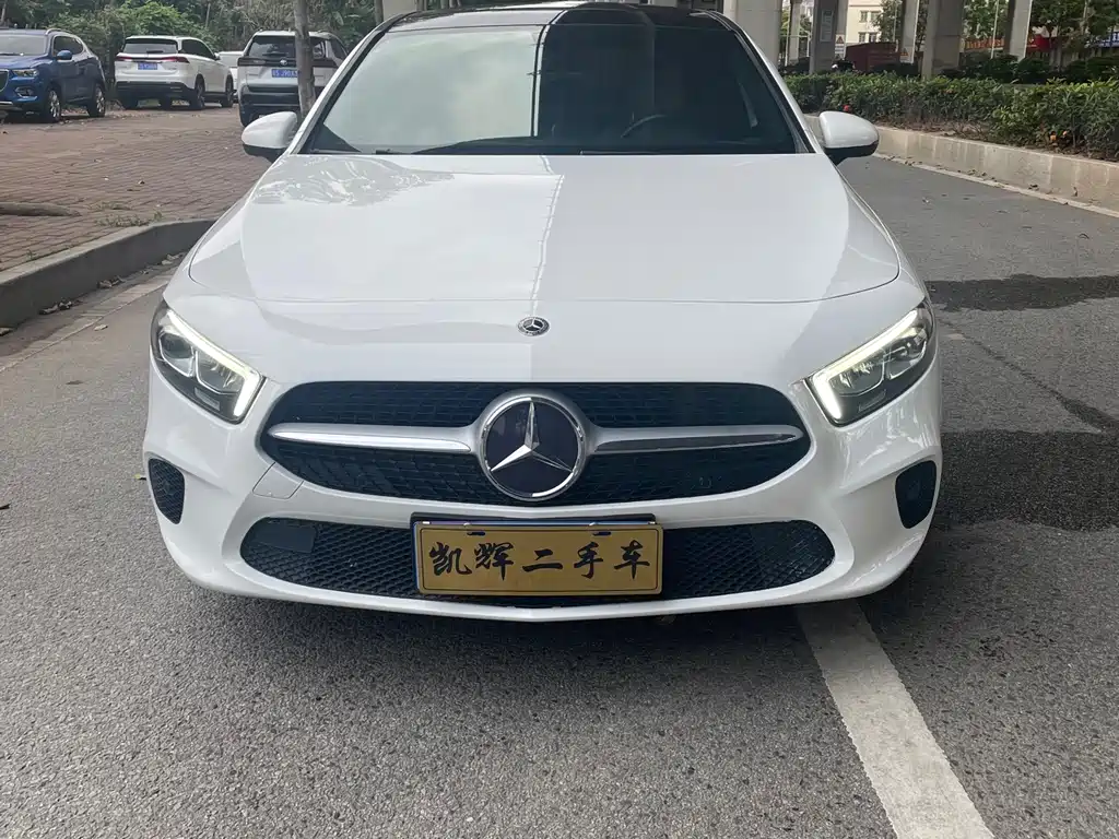 Mercedes-Benz A-Class 2019 — фото 2