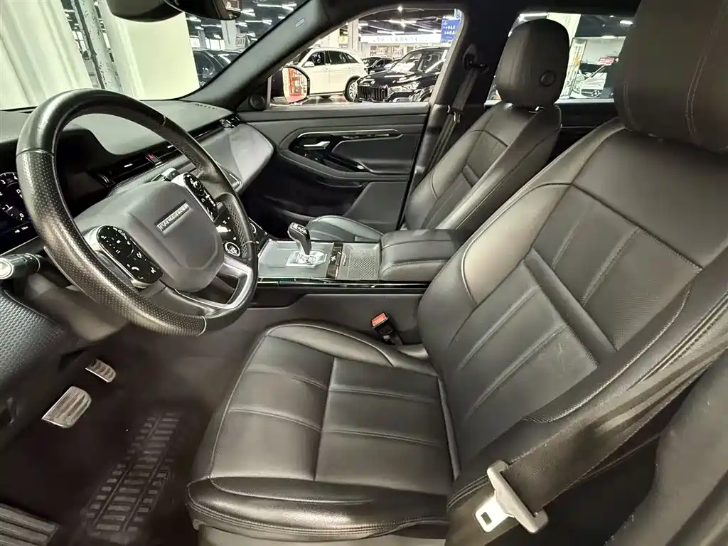 Land Rover Evoque 2020 — фото 20