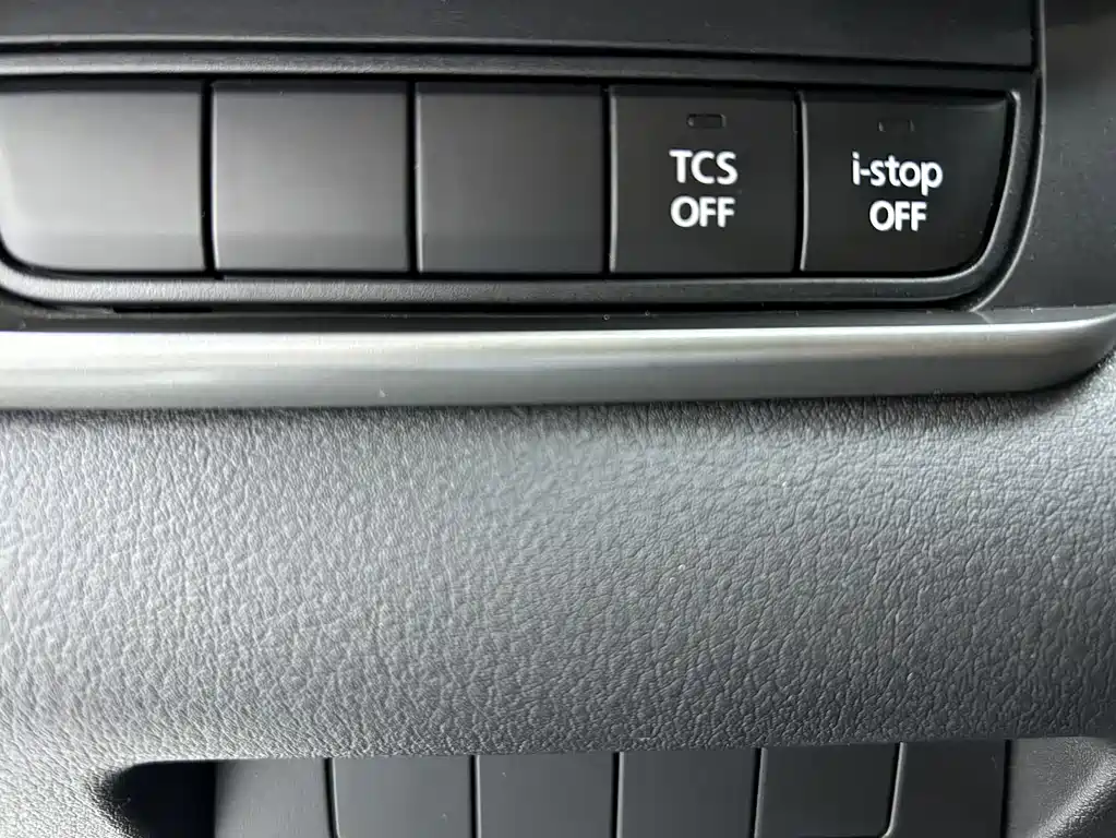 Mazda CX-30 2022 — фото 13