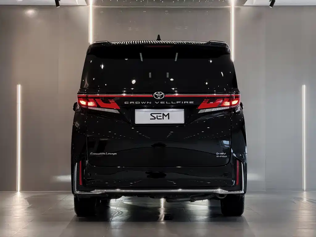 Toyota Vellfire 2024 — фото 9