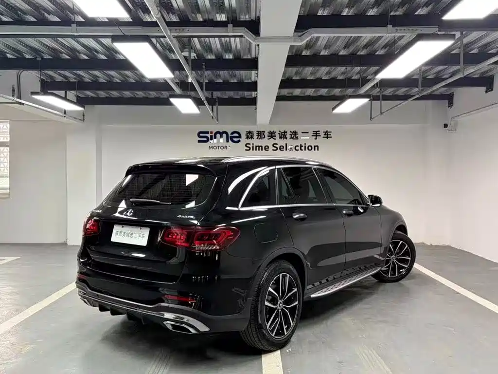 Mercedes-Benz GLC 2021