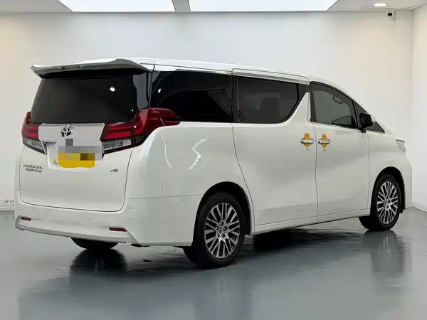 Toyota Alphard 2017
