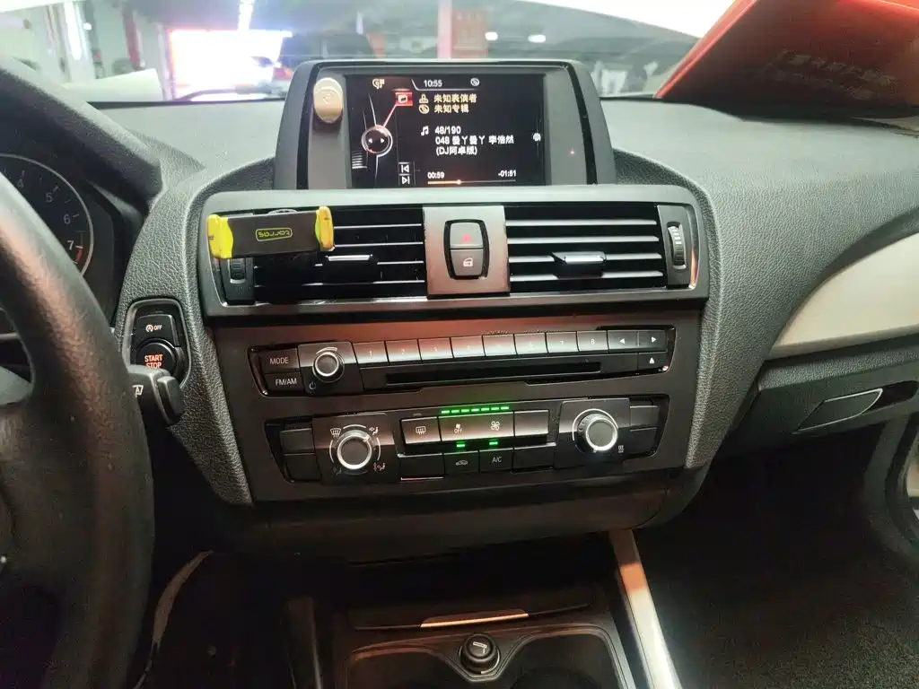 BMW 1 Series 2015 — фото 10