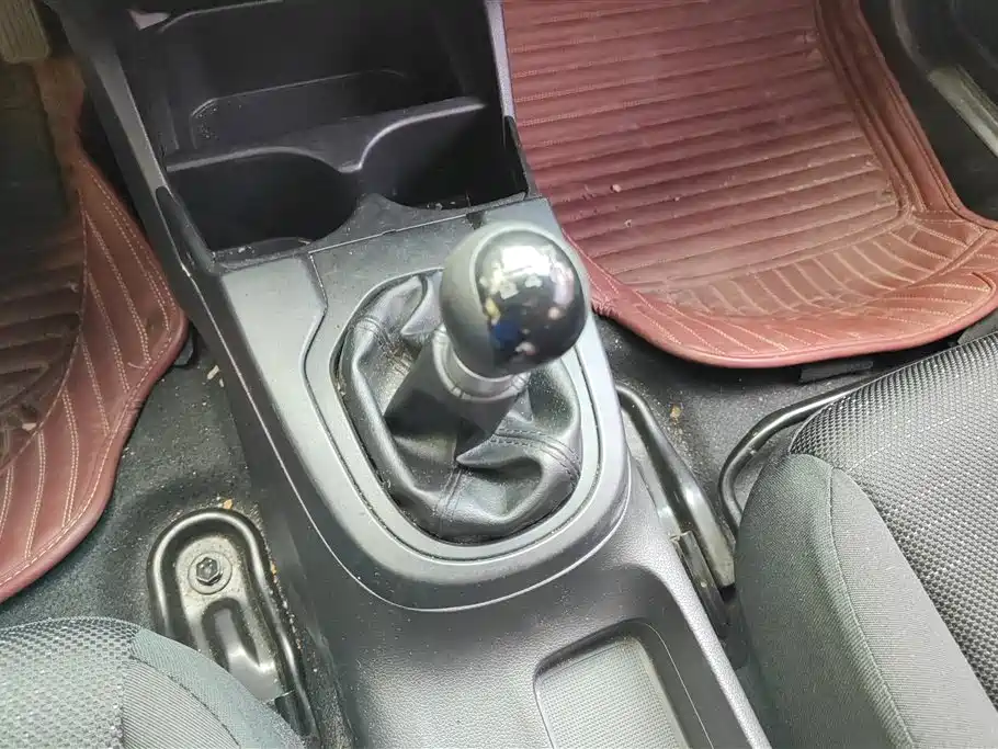 Honda Fit 2017 — фото 16