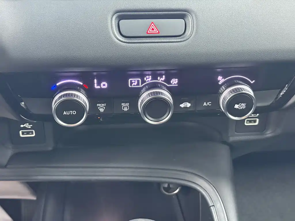 Honda Vezel 2023 — фото 10